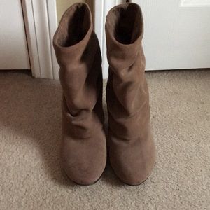 Steve Madden suede ankle boots